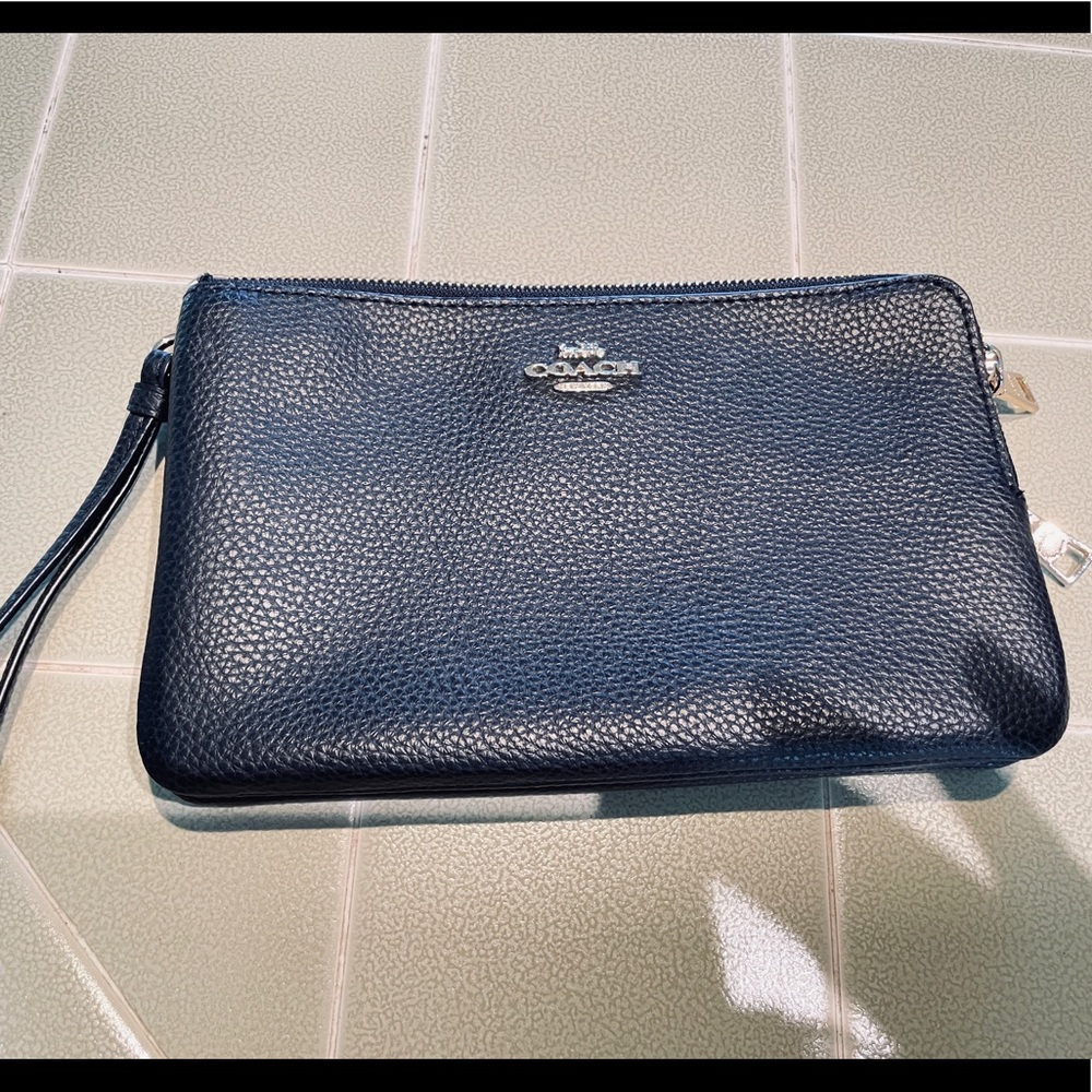 Black Leather Coach Double Zip Wristlet